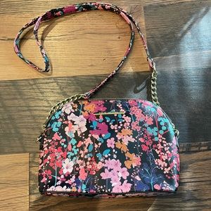 STEVE MADDEN Handbag BMAGGIE FLORAL Black Floral Print Crossbody Bag Purse